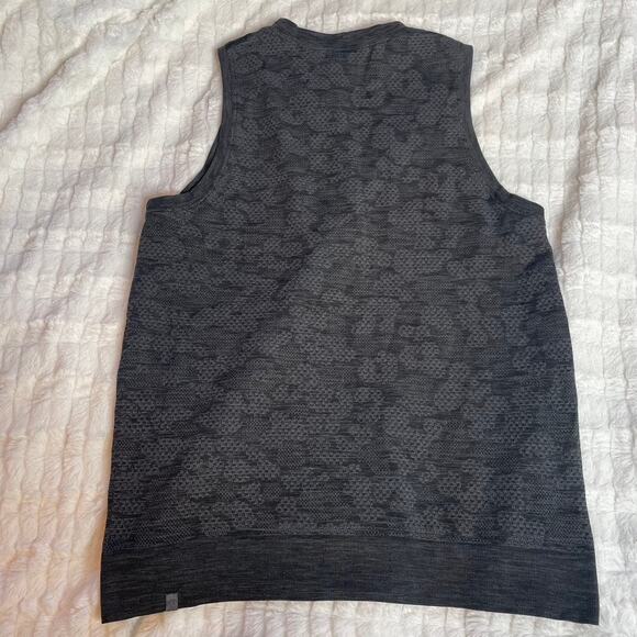 LULULEMON Breeze By Muscle Tank Top Small Polar Spots Titanium / Black - Picture 5 of 5